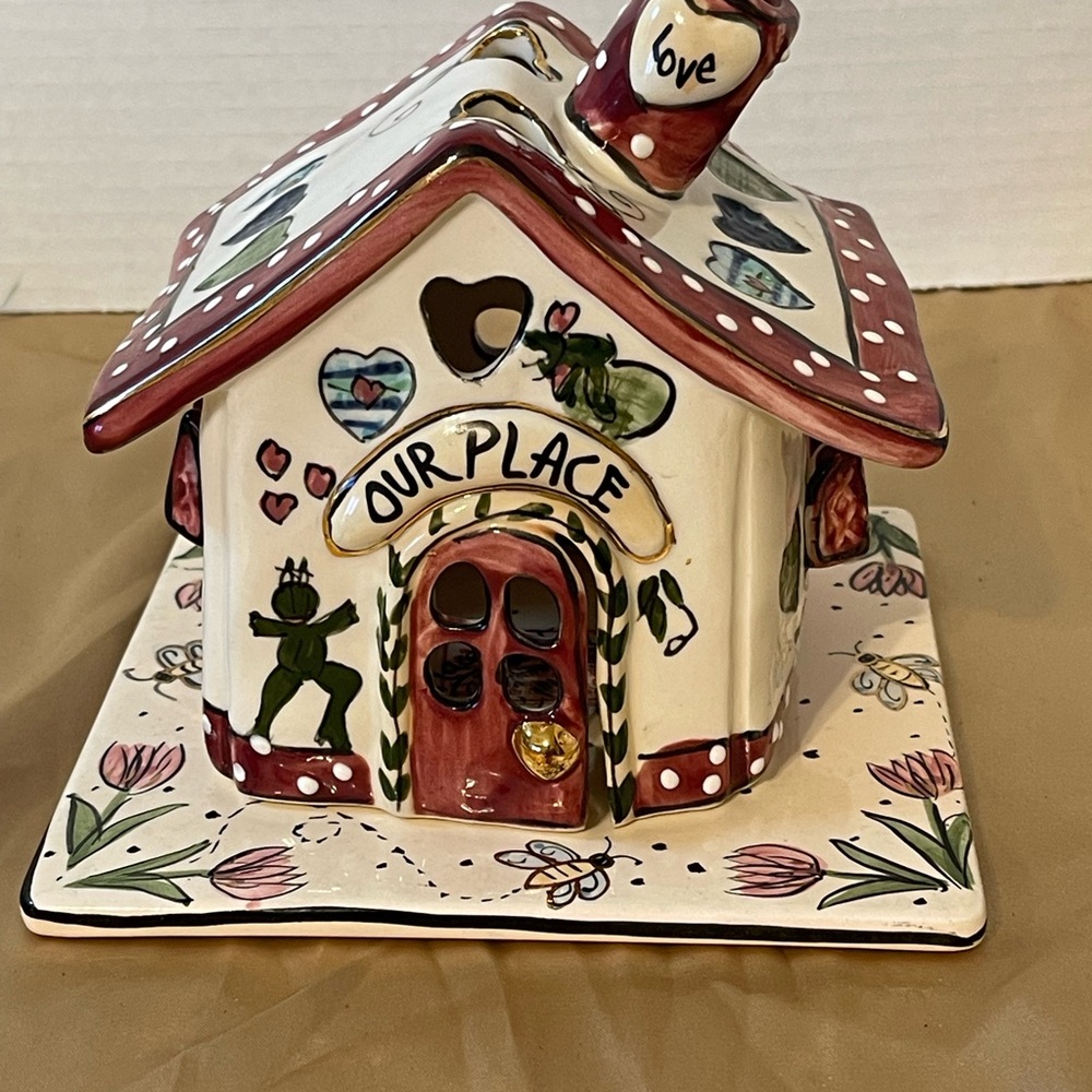 Blue Sky Ceramic 'Our Place' House